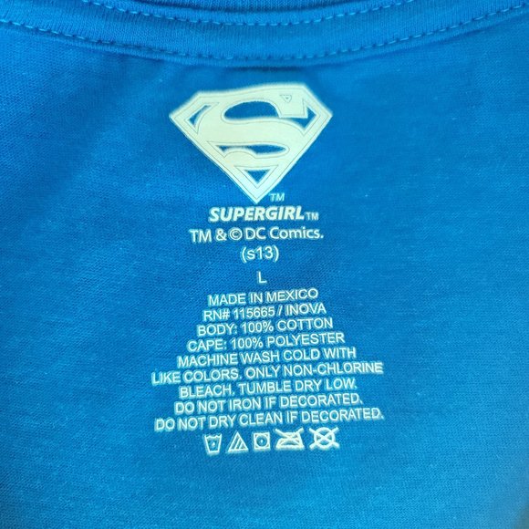 SUPERGIRL/Superman blue caped top size S/M Womens (large Juniors) - Picture 3 of 8